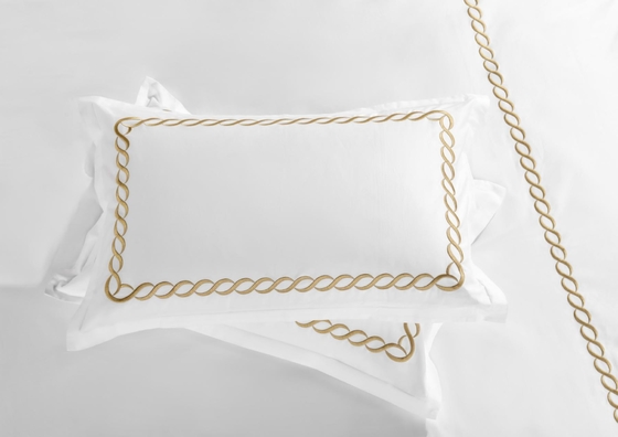 Set di coperte di cotone ricamato bianco ricamato sostenibile